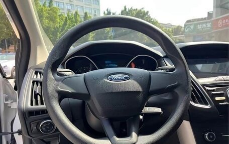 Ford Focus III, 2018 год, 1 200 000 рублей, 5 фотография