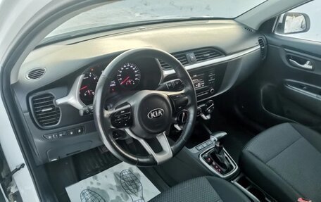 KIA Rio IV, 2021 год, 1 330 000 рублей, 23 фотография