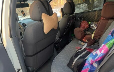 Hyundai Accent II, 2003 год, 350 000 рублей, 13 фотография