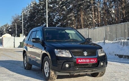 Suzuki Grand Vitara, 2011 год, 900 000 рублей, 2 фотография
