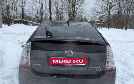 Toyota Prius, 2007 год, 600 000 рублей, 11 фотография