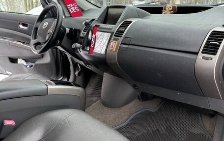 Toyota Prius, 2007 год, 600 000 рублей, 7 фотография