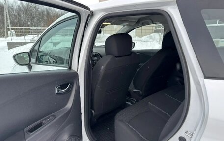 Renault Kaptur I рестайлинг, 2019 год, 850 000 рублей, 11 фотография