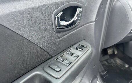 Renault Kaptur I рестайлинг, 2019 год, 850 000 рублей, 24 фотография