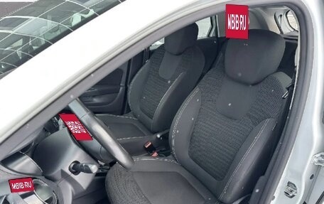 Renault Kaptur I рестайлинг, 2019 год, 850 000 рублей, 30 фотография