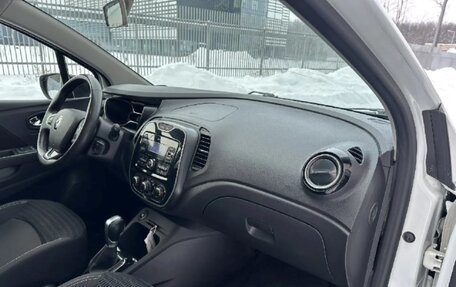 Renault Kaptur I рестайлинг, 2019 год, 850 000 рублей, 31 фотография