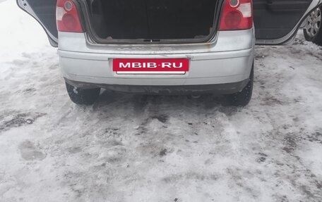 Volkswagen Polo IV рестайлинг, 2004 год, 370 000 рублей, 12 фотография