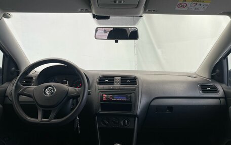 Volkswagen Polo VI (EU Market), 2015 год, 925 000 рублей, 13 фотография