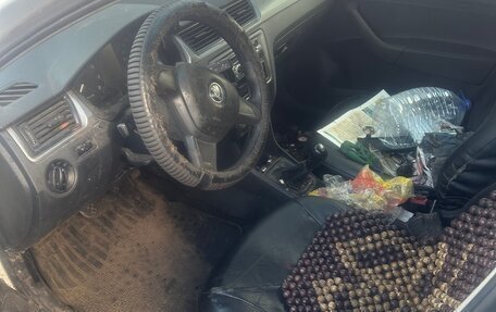 Skoda Rapid I, 2015 год, 240 000 рублей, 5 фотография