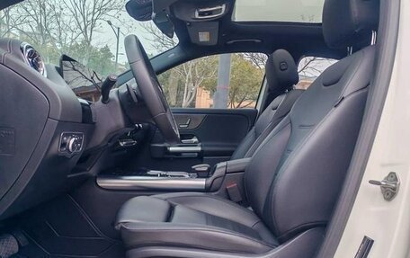 Mercedes-Benz GLA, 2022 год, 2 150 002 рублей, 15 фотография