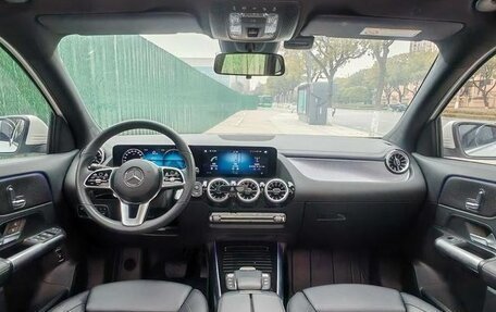 Mercedes-Benz GLA, 2022 год, 2 150 002 рублей, 17 фотография