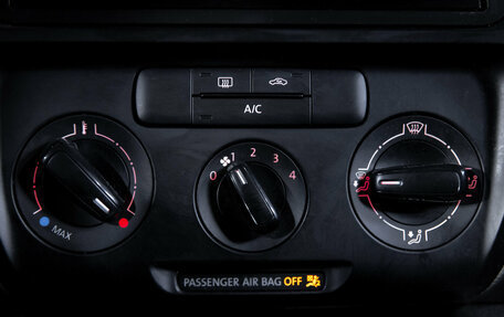 Volkswagen Jetta VI, 2013 год, 1 299 000 рублей, 21 фотография