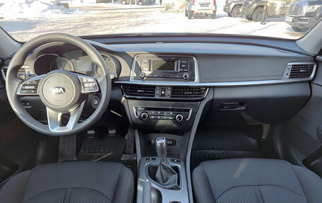 KIA Optima IV, 2019 год, 1 850 000 рублей, 17 фотография