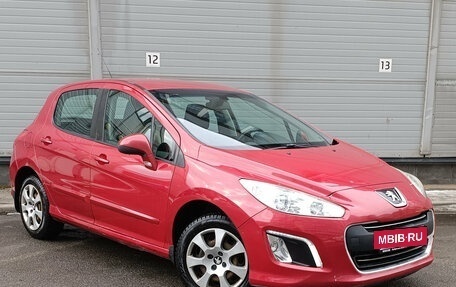 Peugeot 308 II, 2012 год, 549 000 рублей, 3 фотография