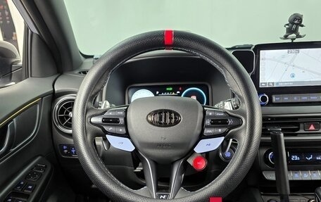 Hyundai Kona I, 2021 год, 2 300 000 рублей, 8 фотография