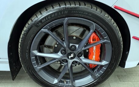 Hyundai Kona I, 2021 год, 2 300 000 рублей, 20 фотография