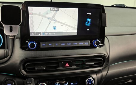 Hyundai Kona I, 2021 год, 2 300 000 рублей, 12 фотография