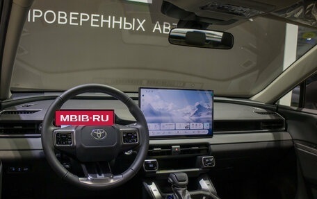 Toyota RAV4, 2026 год, 4 800 000 рублей, 9 фотография