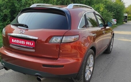 Infiniti FX I, 2007 год, 1 050 000 рублей, 9 фотография