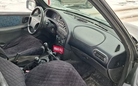 Chevrolet Niva I рестайлинг, 2004 год, 7 фотография