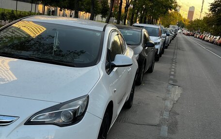 Opel Astra J, 2012 год, 900 000 рублей, 10 фотография