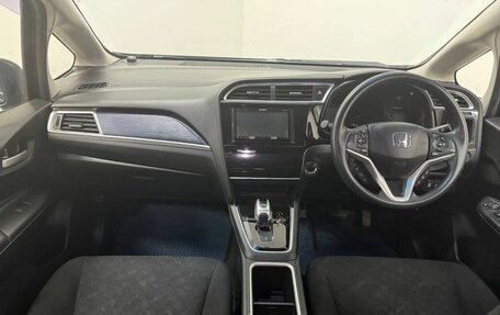 Honda Shuttle II, 2018 год, 1 250 000 рублей, 10 фотография