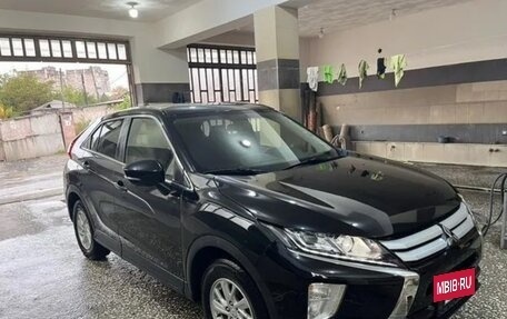 Mitsubishi Eclipse Cross, 2018 год, 1 700 000 рублей, 3 фотография