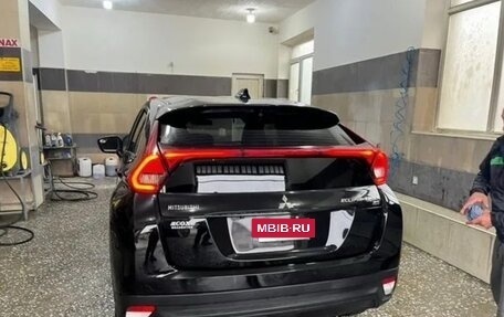 Mitsubishi Eclipse Cross, 2018 год, 1 700 000 рублей, 6 фотография