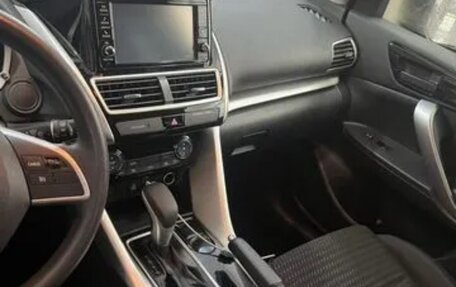 Mitsubishi Eclipse Cross, 2018 год, 1 700 000 рублей, 9 фотография