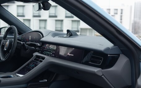 Porsche Taycan I, 2020 год, 11 000 000 рублей, 15 фотография