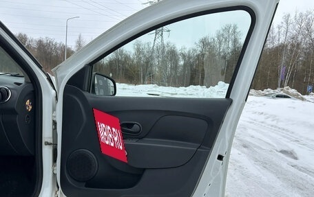 Renault Logan II, 2019 год, 730 000 рублей, 17 фотография