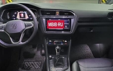 Volkswagen Tiguan II, 2022 год, 3 500 000 рублей, 8 фотография