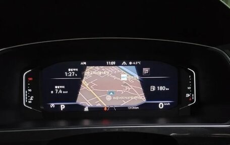 Volkswagen Tiguan II, 2022 год, 3 500 000 рублей, 13 фотография