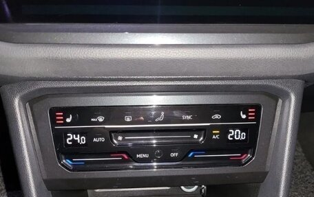 Volkswagen Tiguan II, 2022 год, 3 500 000 рублей, 15 фотография