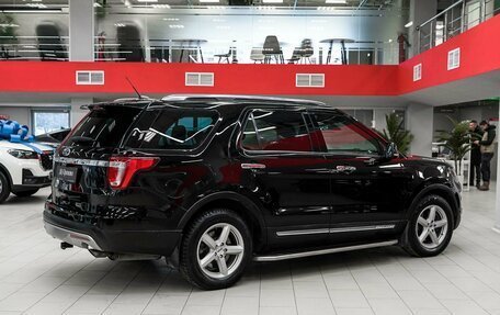 Ford Explorer VI, 2016 год, 2 090 000 рублей, 2 фотография