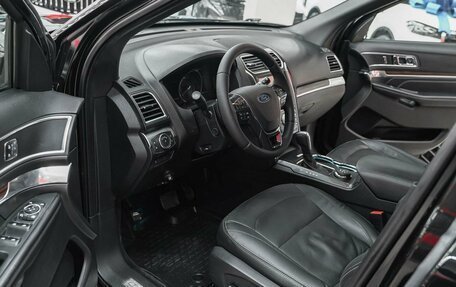 Ford Explorer VI, 2016 год, 2 090 000 рублей, 6 фотография