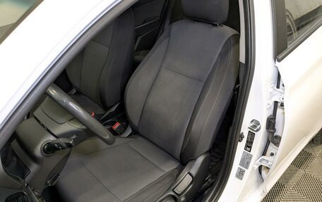 Hyundai Solaris II рестайлинг, 2021 год, 1 525 000 рублей, 19 фотография