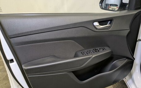 Hyundai Solaris II рестайлинг, 2021 год, 1 525 000 рублей, 18 фотография