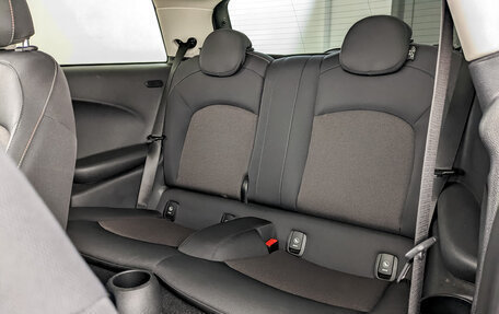 MINI Hatch, 2019 год, 1 900 000 рублей, 12 фотография