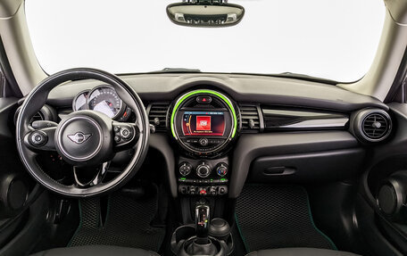 MINI Hatch, 2019 год, 1 900 000 рублей, 14 фотография