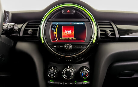 MINI Hatch, 2019 год, 1 900 000 рублей, 15 фотография