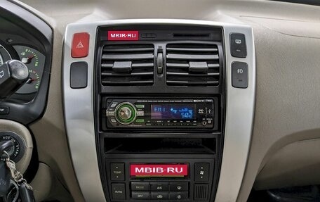 Hyundai Tucson III, 2008 год, 990 000 рублей, 24 фотография