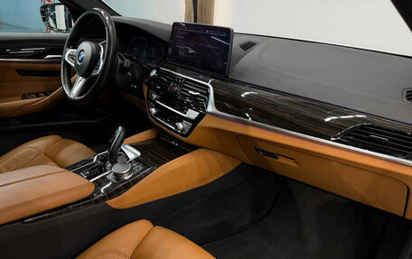 BMW 5 серия, 2020 год, 4 200 000 рублей, 13 фотография