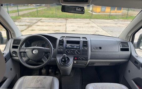 Volkswagen Transporter T5 рестайлинг, 2008 год, 1 380 000 рублей, 8 фотография