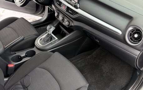 KIA Cerato IV, 2022 год, 2 950 000 рублей, 10 фотография