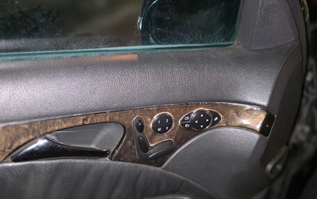 Mercedes-Benz E-Класс, 2003 год, 630 000 рублей, 10 фотография