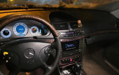 Mercedes-Benz E-Класс, 2003 год, 630 000 рублей, 7 фотография