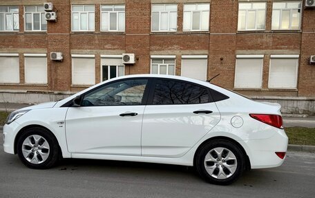 Hyundai Solaris II рестайлинг, 2014 год, 1 300 000 рублей, 11 фотография