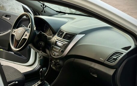 Hyundai Solaris II рестайлинг, 2014 год, 1 300 000 рублей, 15 фотография