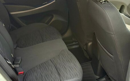 Hyundai Solaris II рестайлинг, 2014 год, 1 300 000 рублей, 18 фотография